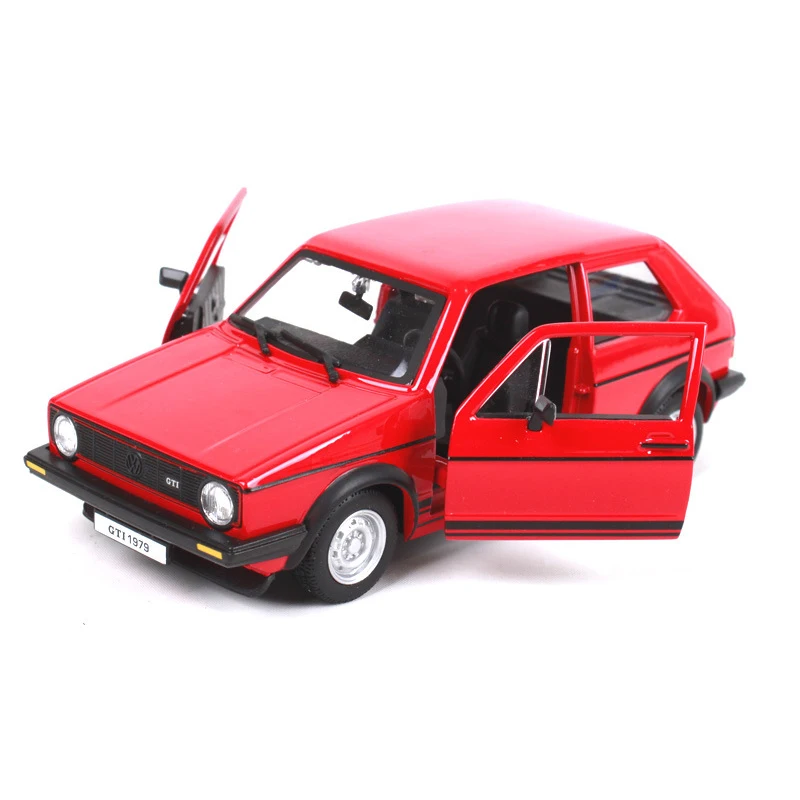 Модель гоночного автомобиля из сплава BBURAGO 1979 Glof GTI MK1 1:24 коллекционные модели