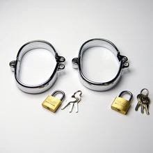 2018 Latest Male Female Stainlees Steel Oval Wrist Restraint Handcuffs Manacle Shackles Come One Lock Adult Bondage BDSM Sex Toy