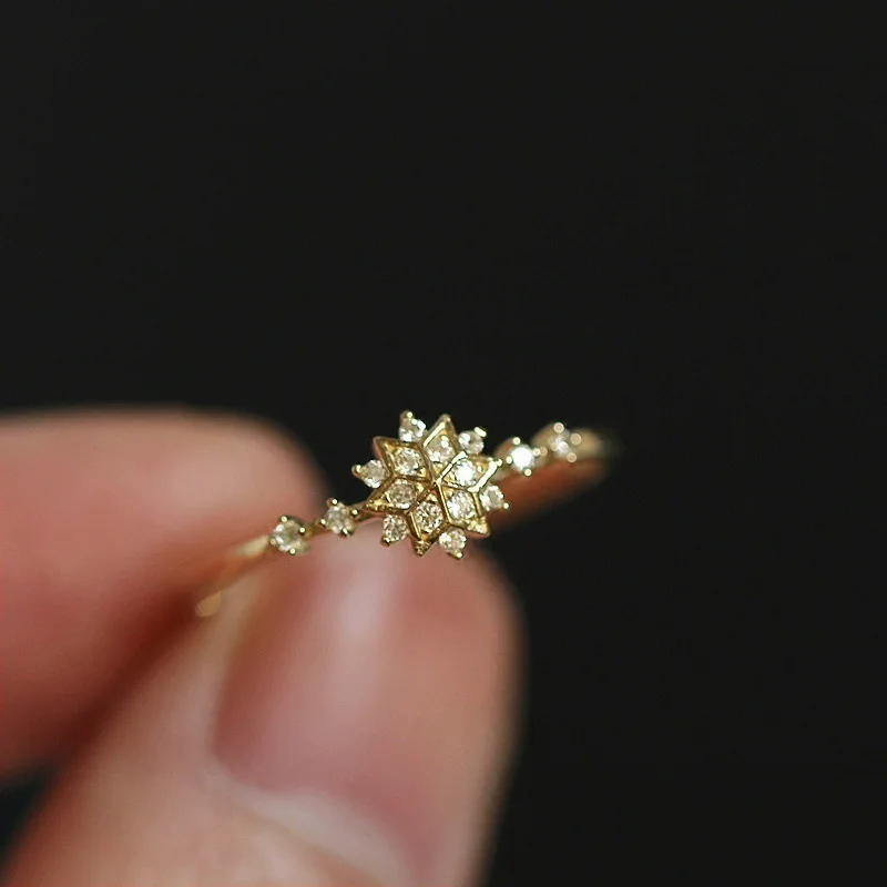 

S925 Sterling Silver Cute Women Snowflake Chic Dainty Rings Party Delicate Rings Wedding Jewelry -056