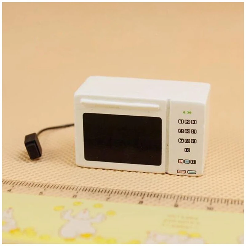 

1/12 Family Kitchen Cooking Tools Microwave Oven Dollhouse Miniature Accessories Non-toxic and Environmental - White
