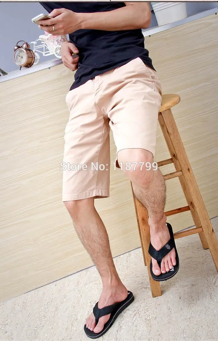 guys wearing flip flops