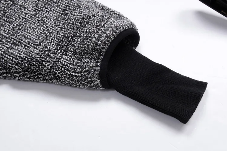 1779077607_1354255753