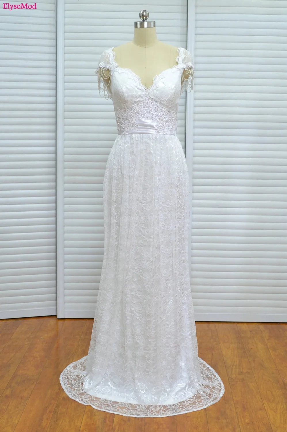 

Sheath Real Photo Backless Bow Wedding Dresses Illusion V Neck Cap Sleeves Lace Bridal Gown 2018