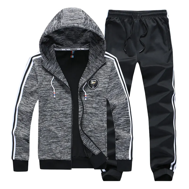 Mens Sportsuit