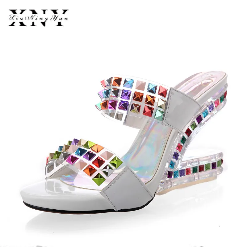 

XIUNINGYAN High Heel Sandals Women Shoes Genuine Leather Red Colorful Rivets Open Toe Strange Fretwork Heel Summer Women Sandals