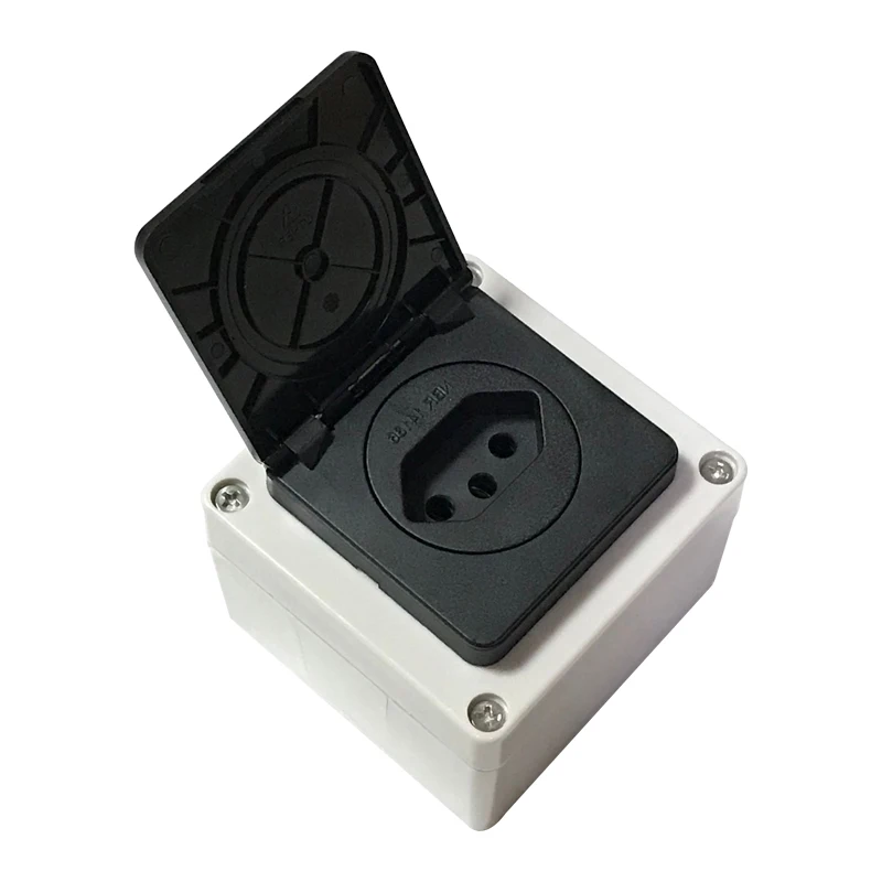 

83*81*56mm Brazil Outdoor Waterproof Power Socket Brazil Anti-rain Rain Industrial Socket With Box IP66 10A/20A 250V