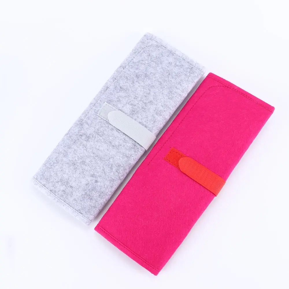 

1 Pcs Woman Travel Hair Straightener Storage Bag Grey/ Rose Red Color Heat-Resistant Pad Portable Folding Protective Cover