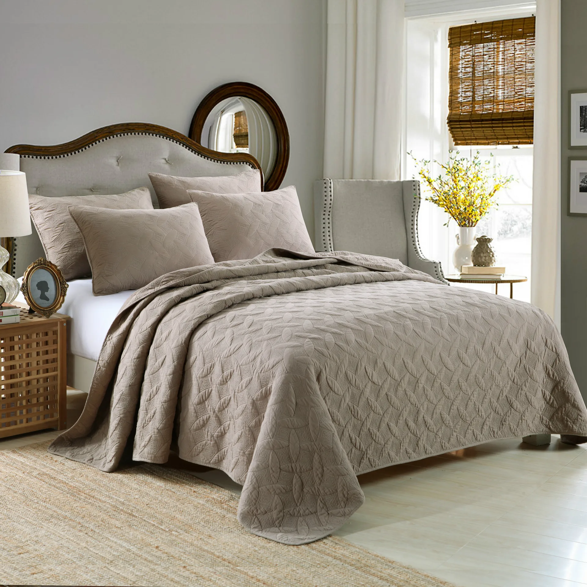 New Simple Pure Coffee Leaves Embroidered Quilt 3 Set 100 Cotton Bed