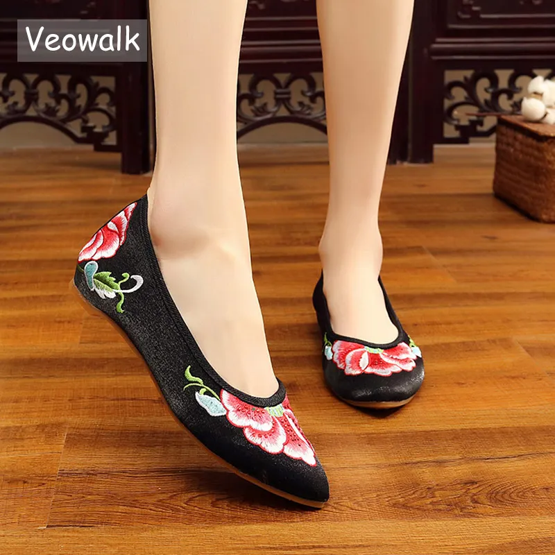 Женские балетки Veowalk с цветочной вышивкой мягкие бархатные хлопковые туфли на