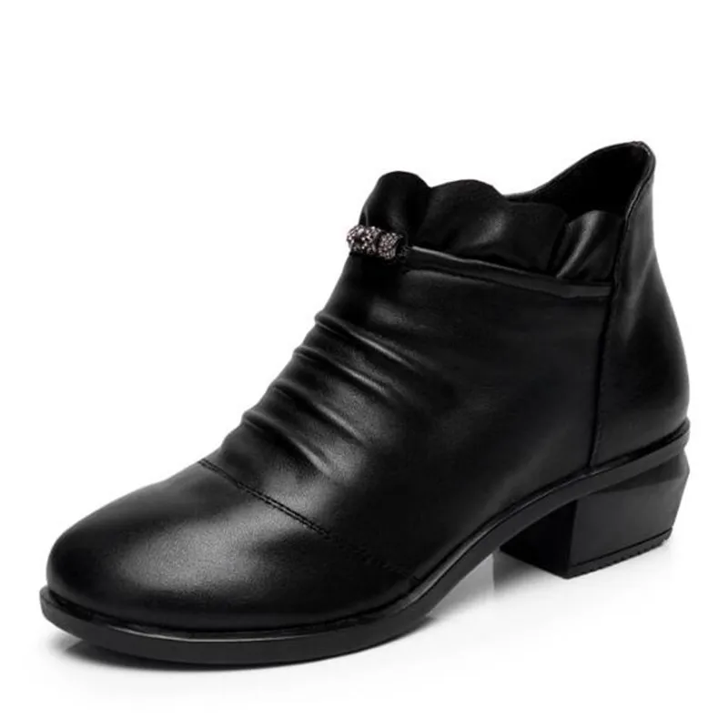 

Elegant Comfort Rhinestone Cowhide Leather Shoes Woman Boots 2018 New Autumn Winter Warm Snow Boots Wome Ankle Boots Large Size