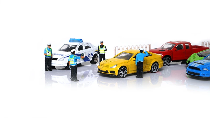 

1:64 Chinese firefighter doll rescue fireman brigade China traffic policeman kids toy