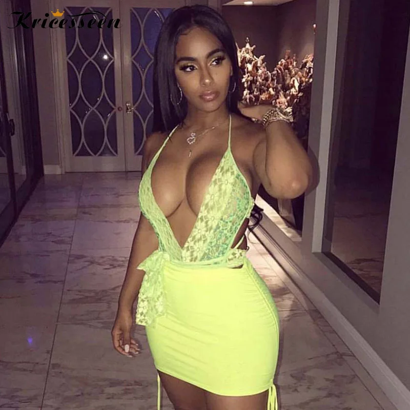 

Kricesseen Sexy Green Halter V Neck Lace Mini Dress Women Backless Bandage Two Pieces Dress With Belts Party Club Wear Bodycon