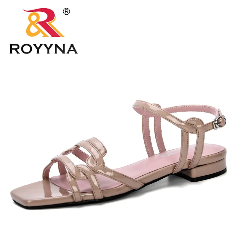 ROYYNA/ г., женские босоножки модные сандалии-гладиаторы Летняя обувь женские сандалии на плоской подошве модные удобные сандалии в римском стиле - Цвет: Apricot