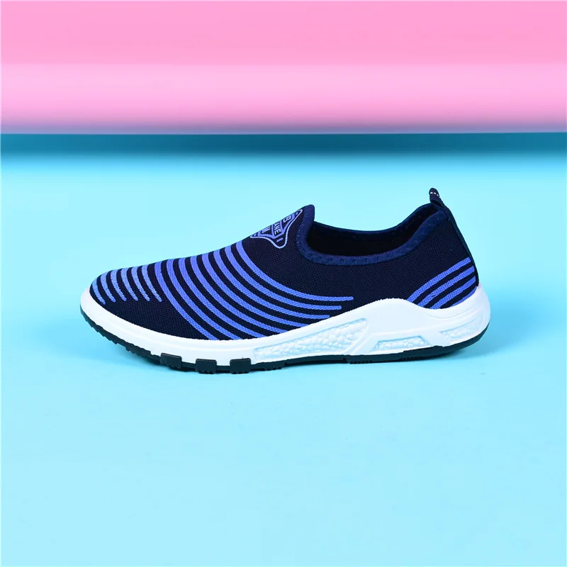 

2019 new fashion casual shoes 110.14