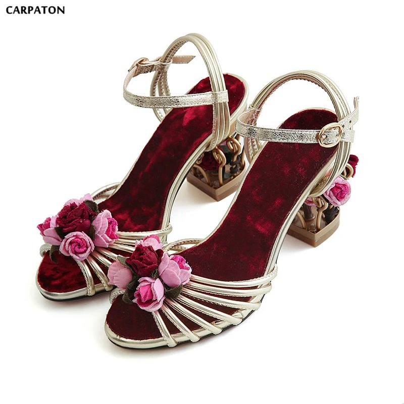

Carpaton 2018 Summer Retro Rose Metal bird cage Square Heels Gold Diamond Wool Insole Ankle Straps Rome Red Women Wedding Shoes