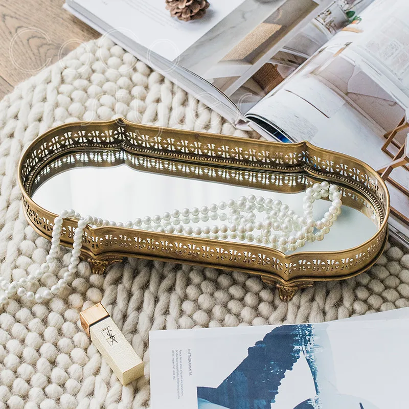 3 brass tray    (1)