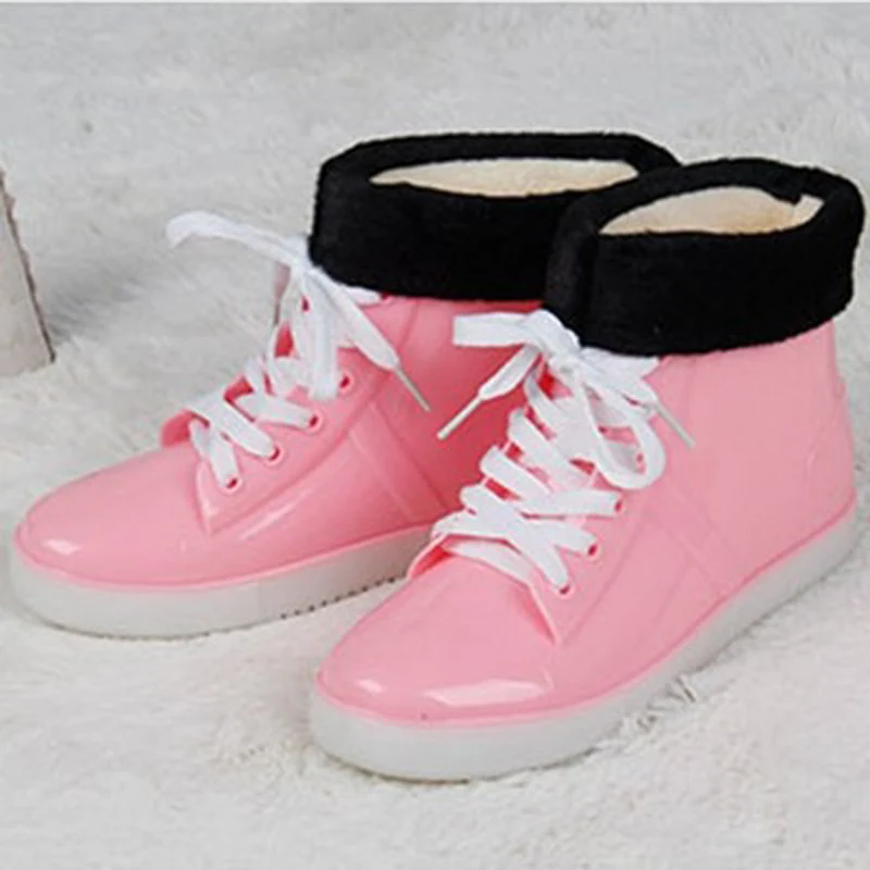 

Four seasons fashion short tube yu xie female south Korean Martin boots with wading additive velveteen boots shoes