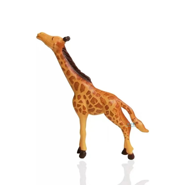 2 PCS 1 87 HO Scale Model Giraffe miniature animal models landscape model train railway layout 5