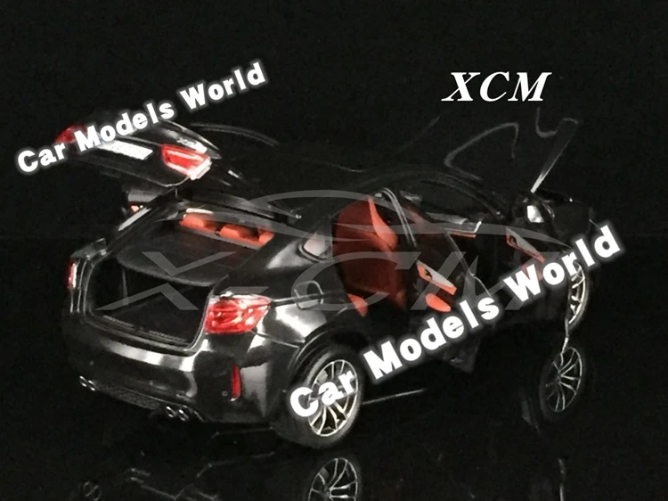 Литая модель автомобиля для X6M 1:18(черный)+ маленький подарок