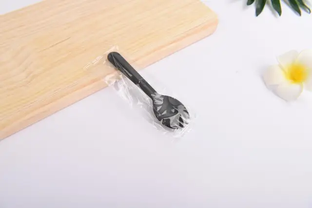 10Pcs Disposable Small Spork Plastic Fork Spoon Dessert Icecream Cake Fast Food Restaurant Wedding Party Birthday Fork Spoon individual-black