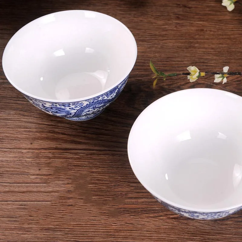 Smooth Surface and Easy to Clean Salad Noodles Round Chinese Style Dragon Pattern Blue and White Rice Bowls for Porridge Ramen 4.5 inches Bowl 45/% Bone China Material