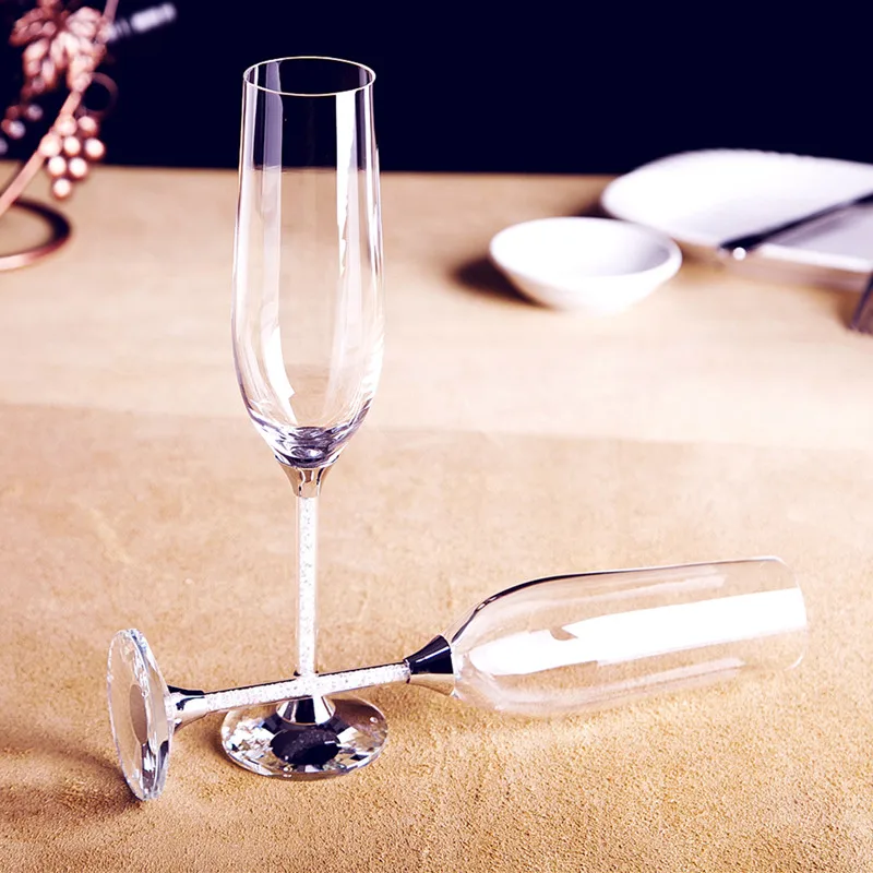 Свадебные стеклянные бокалы для шампанского, 250 мл, 2 шт, Роскошные вечерние бокалы для тостов, хрустальные стразы, дизайн H1005