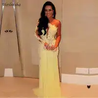 เซ็กซี่ Mermaid Evening Dresses ดูผ่านผ่านไหล่ Applique Lace ชุดเดรสภาพลวงตากลับ