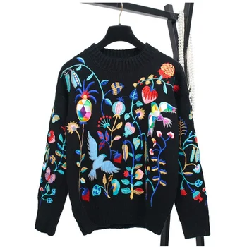 

Autumn and winter women's new European and American round neck flower embroidery hedging long sleeved sweater