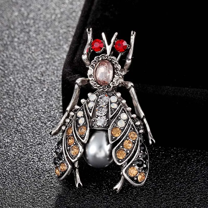 

Zlxgirl Jewelry vintage insect brooches jewelry for men's party gifts Imitation Pearl Bee brooch bouquet crystal hijab pins