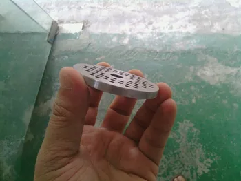 

Free shipping/The meat grinder blade / Center hole 9.2mm, meat hole 5.8mm, thickness 5.3mm,61.1mm diameter/8 meat blade