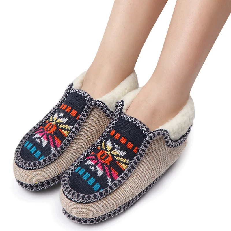 Slippers For Women Plush Indoor Shoes Furry Slides Ladies Winter Home Slippers Femme Print Knitted Furry Slide Chanclas De Mujer - Цвет: navy blue