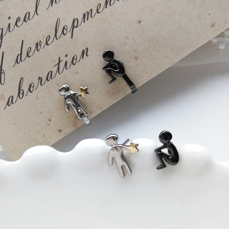 

Free Shipping Fashion Cute Simple Asymmetrical Little Human Star Stud Earring For Womens Personality Funny Jewelry For Gift