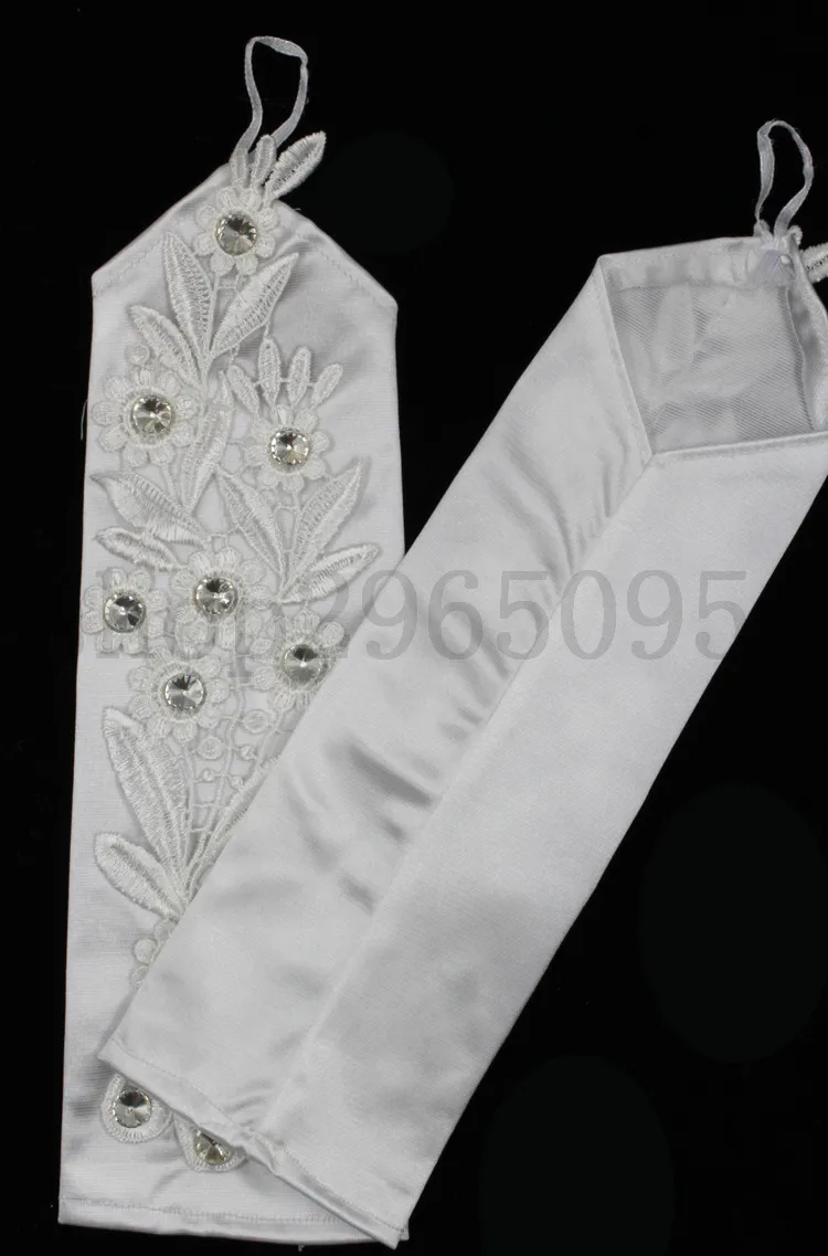ZUOYITING новые белые кружевные свадебные перчатки для невесты Модные женские длинные дизайнерские расшитые бисером Свадебные платья перчатки свадебные аксессуары