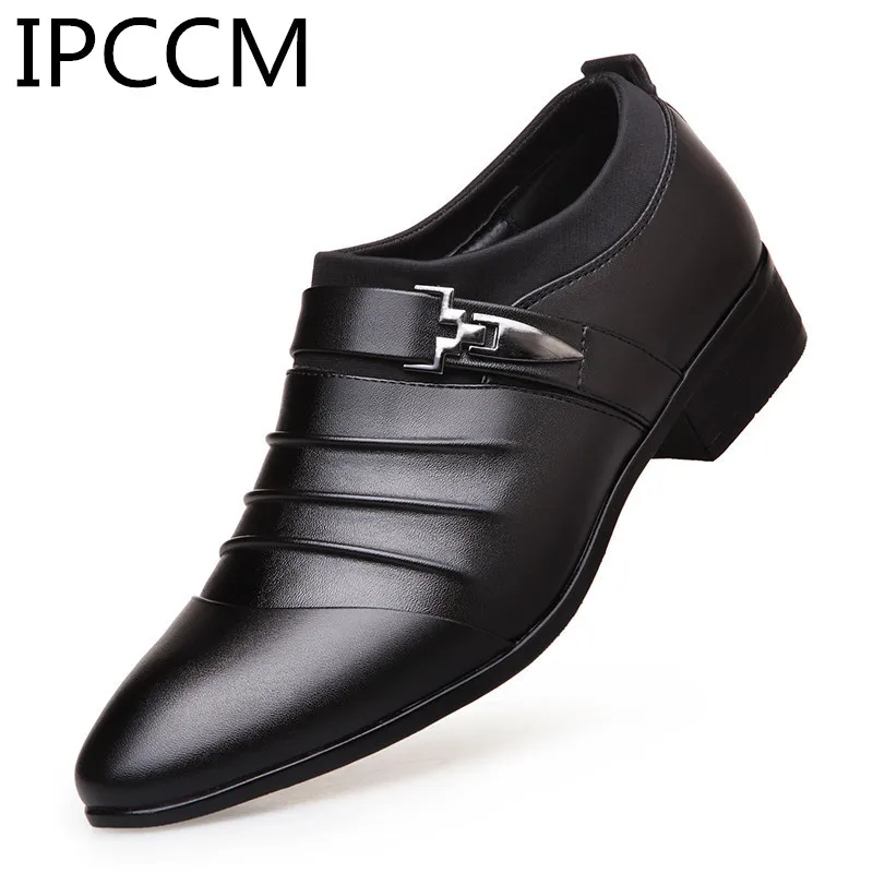 

2019 Spring Hot Pointed British Casual Men's Set Of Feet Breathable Lightweight Fashion Metal Buckle Decoration