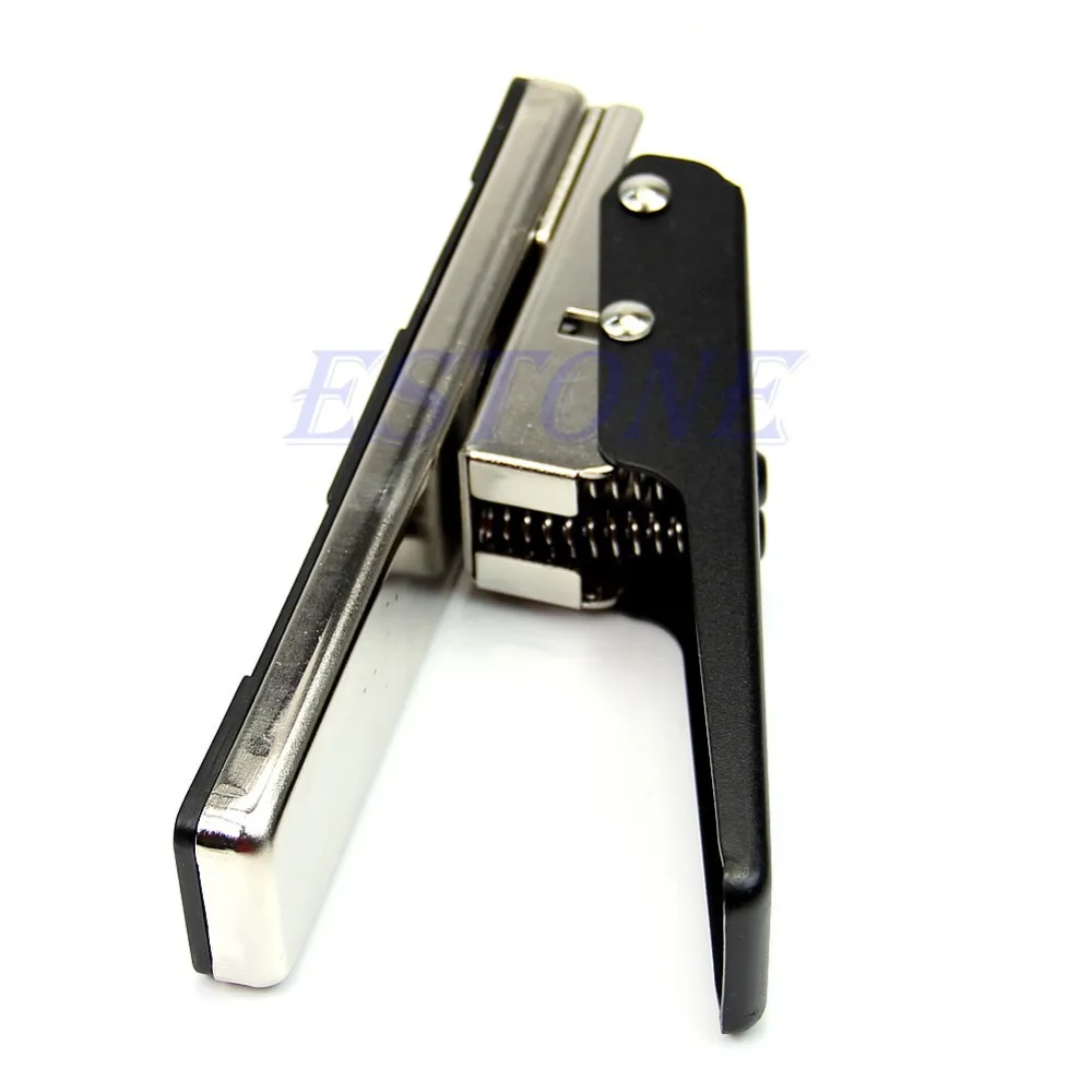 guitar pick puncher- guitarmetrics