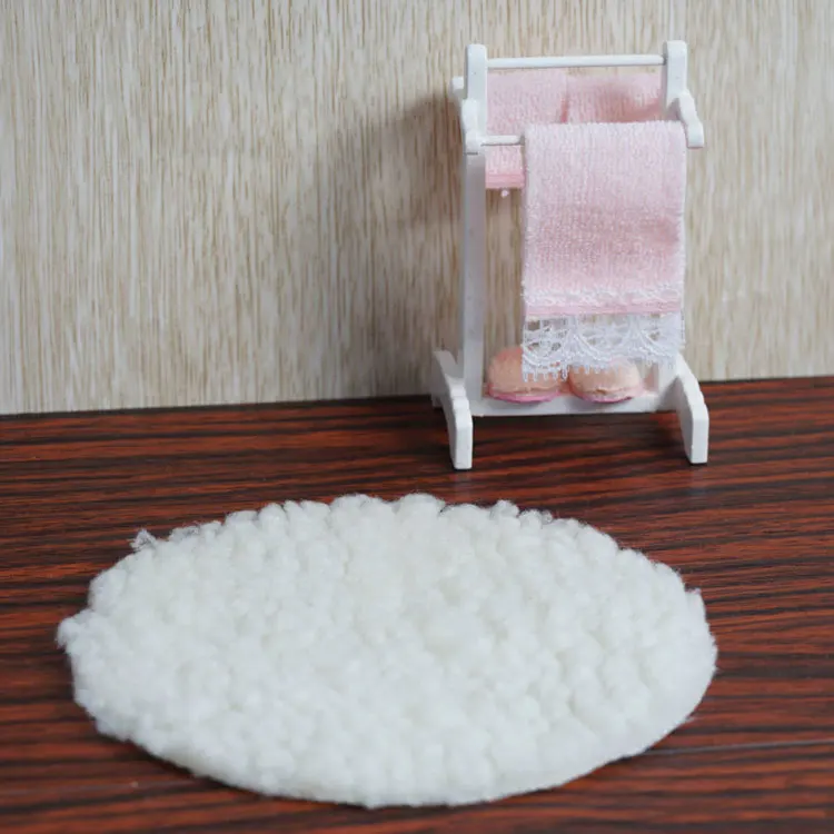 

1:12 Doll House Accessories Towel Rack White Blanket Child Puzzle Handmade Doll Toy House Accessories Dollhouse Miniature WJ1748