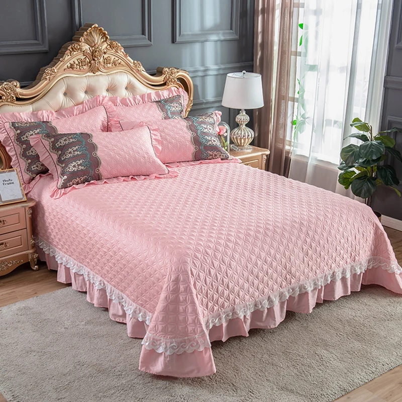 

Luxury European Pink Blue Gray Red Egyptian Cotton Lace Quilt Set 3PCS Quilted Bedspread Bed Cover Bed Sheet Blanket Pillowcases