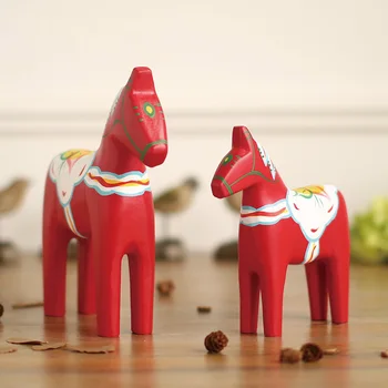 

The wooden horse painted decoration decoration Home Furnishing wedding gifts Swedish Dala Horse suit