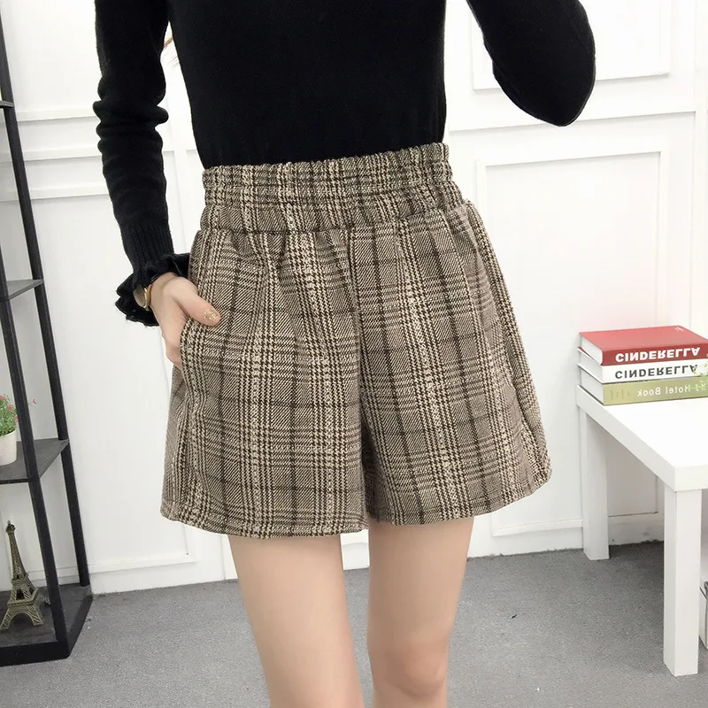 

High waist women plaid Woolen shorts casual elastic short spring autumn winter korean style women short plus size mini shorts