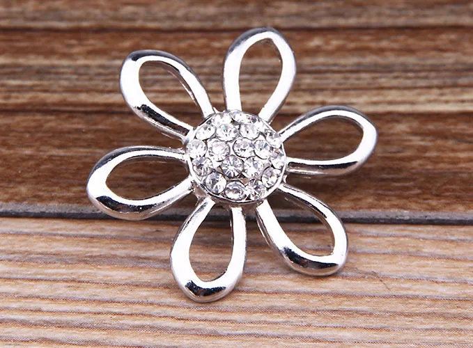 

50pcs/lot new fashion wholesale white flower 18/20mm shaped rhinestone Ginger Snaps Jewelry snap button charm bracelet jewerly