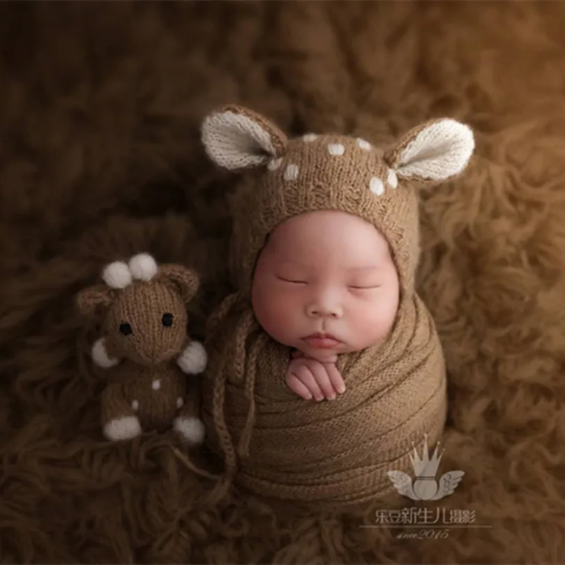 

Vintage Animal Hat and Toy Set Knitted Baby Hat Doll Stuffed Toys Crochet Reindeer hat Baby Girl Boy Fawn Bonnet Newborn Props