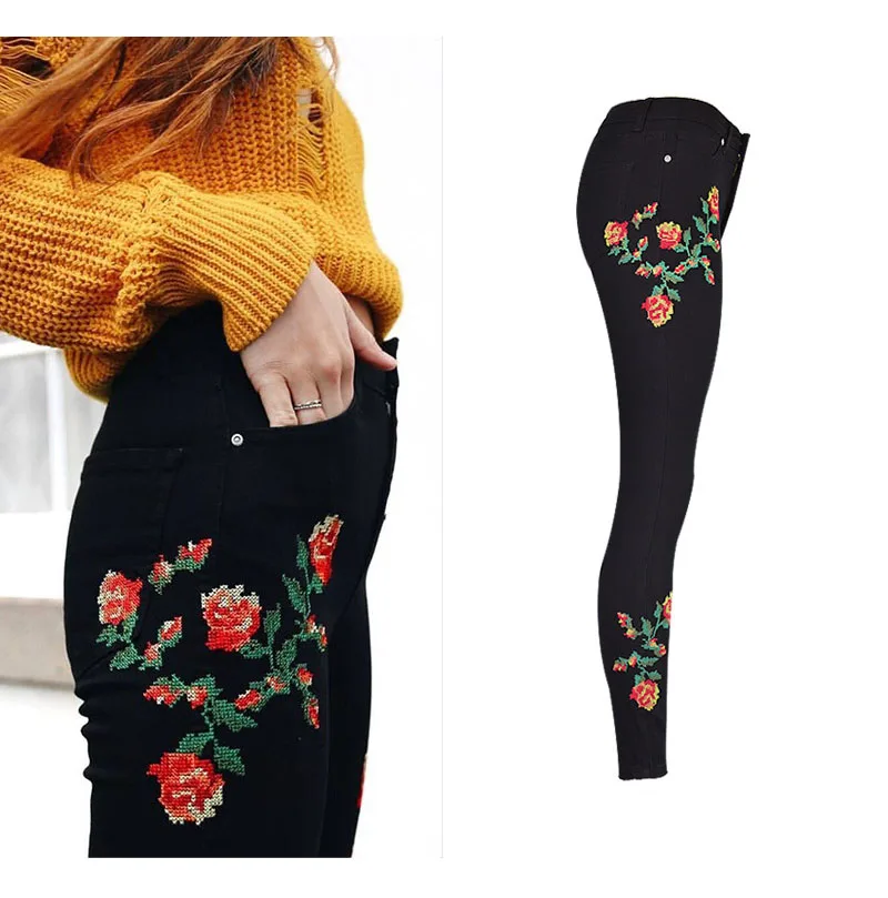 2017 European and American women hot high waist Slim stretch front and rear side cross embroidery roses cowboy pants pants pants (3)