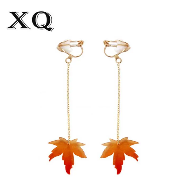 

Free shipping Fashion Jewellery Maple leaf shape Imitation pearl tassel Pendant ear cuff earrings Woman accessories
