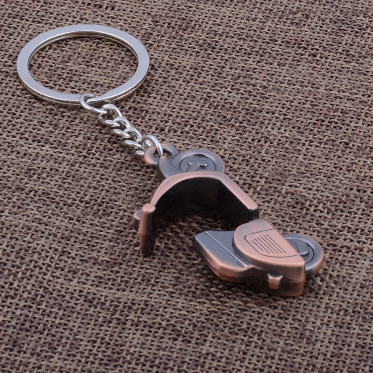 3D Classic Pendant Key Chain Antique Bronze Motorcycle Scooter Keyring Keychain Personality Keychain Creative Festival Gift