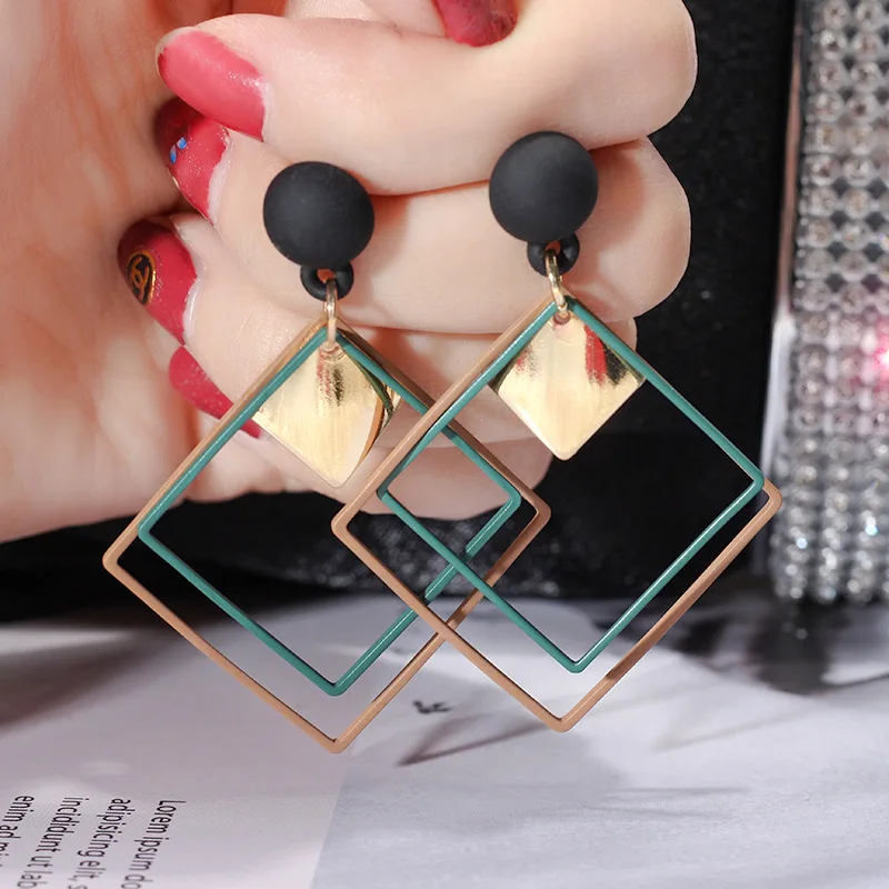 

Fashionable Sexy Geometric for the women Earrings Female Popular Temperament Long Ear Drops Retro Ear Nails Female