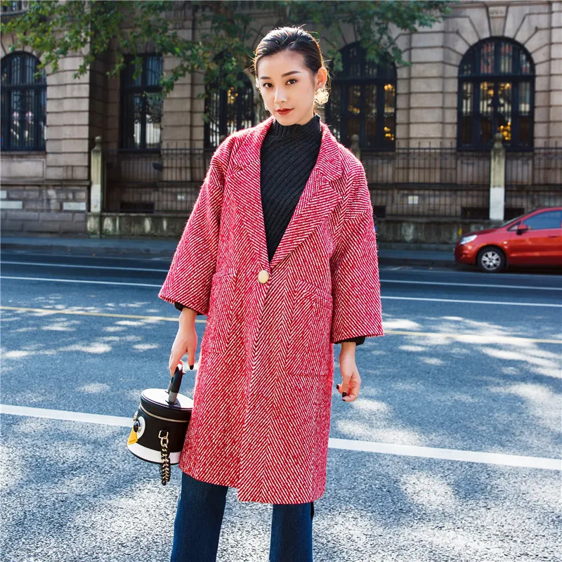 

Women Autumn Winter Three Quarter Sleeve Woolen Coat Lady Vintage Fashion Red Turn Down Collar Wool Jacket Loose Long Parka Z397
