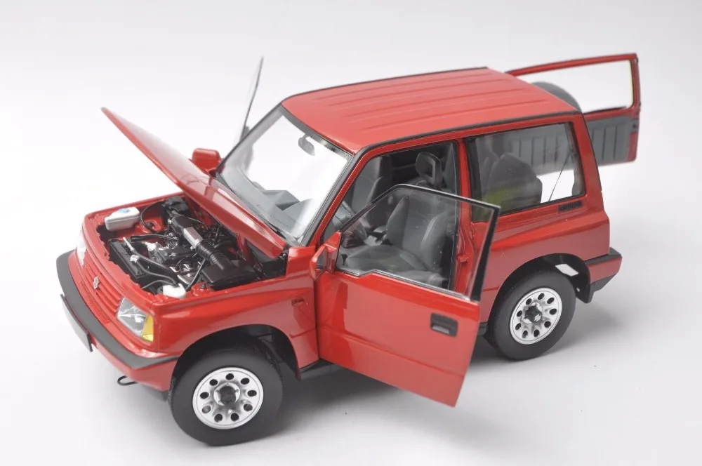 1:18 литая под давлением модель для Suzuki Vitara Escudo 1989 красный сплав игрушечный автомобиль миниатюрная Коллекция подарков Gran