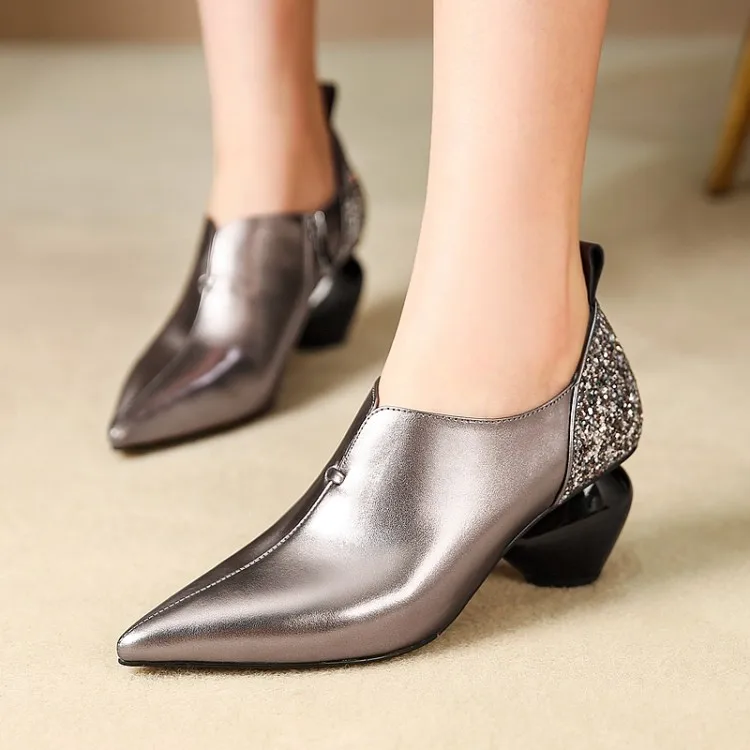 

2019 Patent Leather Detachable Butterly-knot Women Pumps Wearing Style Pointed Toe High Heels Round Heel Women High Heels