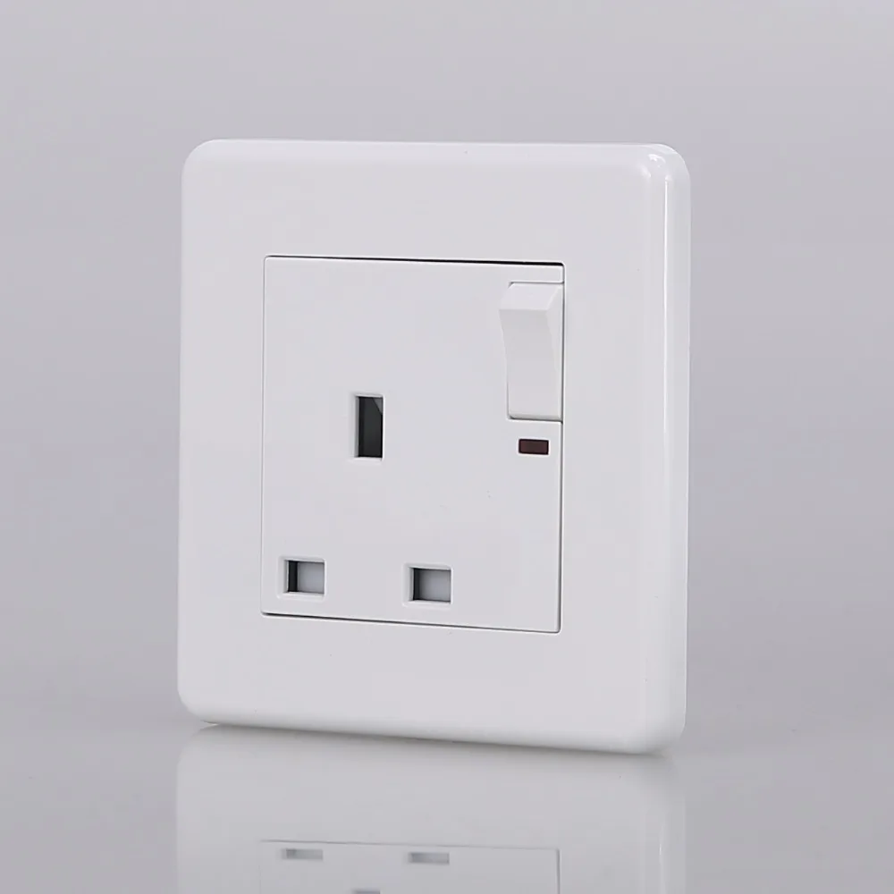 86 Type British Three Hole Wall Socket Power Socket Panel 13A AC 110
