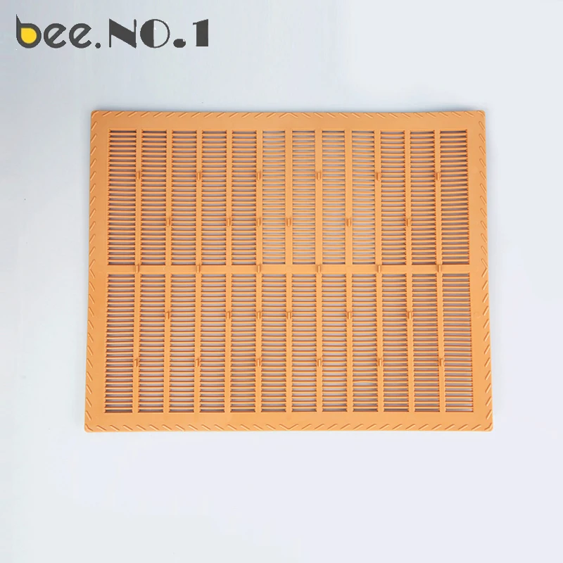 

BEE.NO.1 Beekeeping Device Propolis Collector 50*40.3cm Plastic Bee Degumming Board Tool Light Durable Beekeeping Equipment